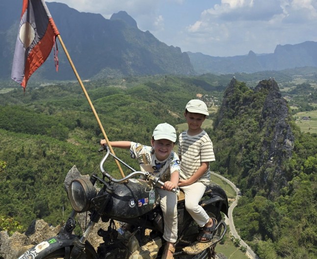 Noah and Bodhi in Thailand. // A family of four have ditched the UK to travel the world with just two suitcases ? spending ?60 per day. Ryan Blackley, 35, and wife Jess, 34, headed out to Chang Mai, Thailand on February 24 2026 with sons Noah, six, and Bodhi, four. They had travelled together back in 2016 before having children and say they knew their future would "lie outside the UK". By renting out the two flats and family home they still own, the pair class themselves as retired and can fund their new lifestyle with the profits. Photo released 24/08/2026